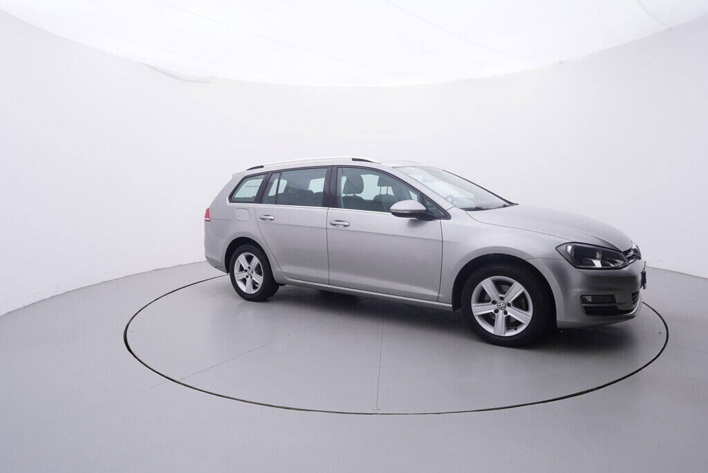 OV190V09207_16.webp_GOLF Highline 1.4 TSI 110 kW manuál