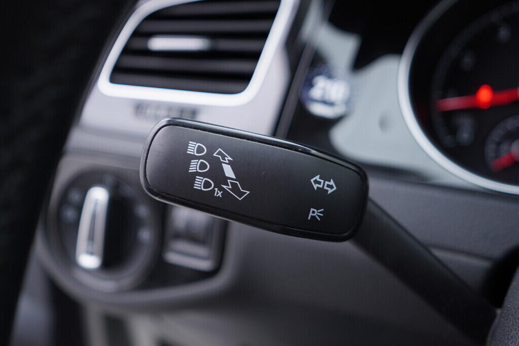 OV190V09207_23.webp_GOLF Highline 1.4 TSI 110 kW manuál