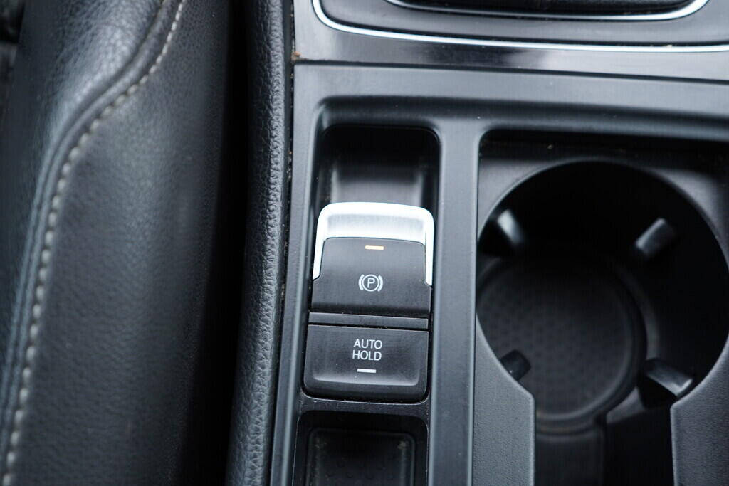 OV190V09207_34.webp_GOLF Highline 1.4 TSI 110 kW manuál