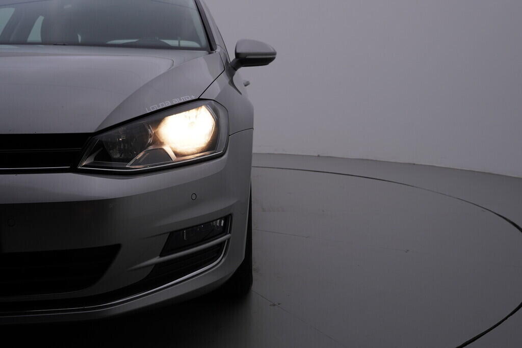 OV190V09207_42.webp_GOLF Highline 1.4 TSI 110 kW manuál