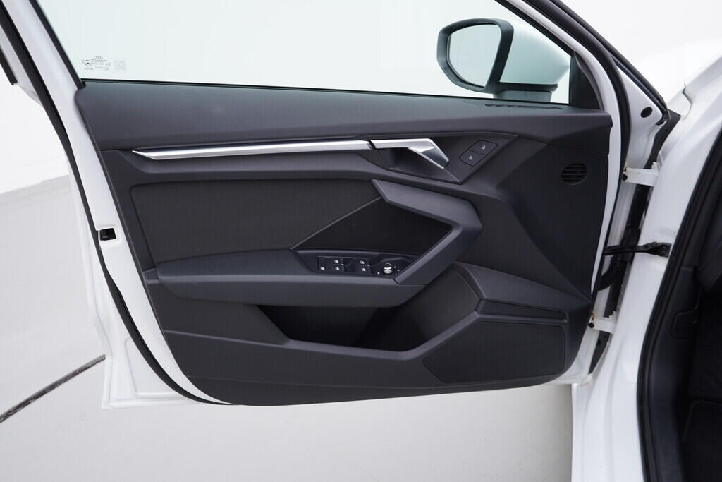 OV190V09208_19.webp_A3 SPORTBACK  1.5 TSI 110 kW automat