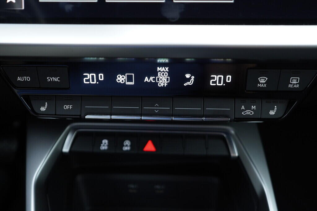 OV190V09208_38.webp_A3 SPORTBACK  1.5 TSI 110 kW automat