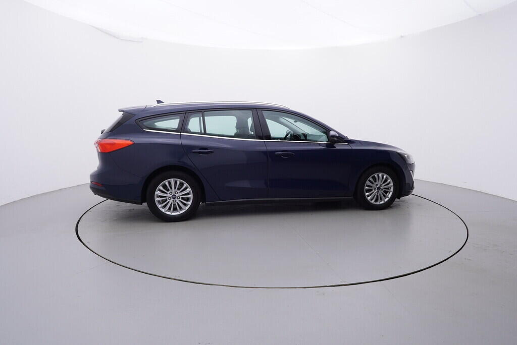 OV190V09210_15.webp_FOCUS Titanium 2.0 EcoBlue 110 kW manuál