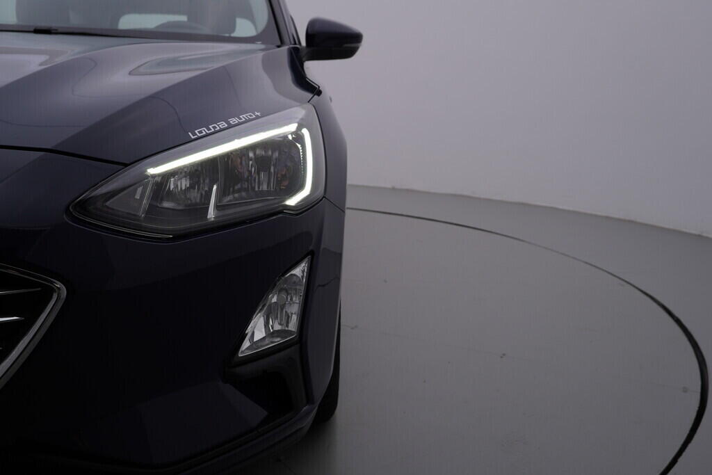 OV190V09210_47.webp_FOCUS Titanium 2.0 EcoBlue 110 kW manuál