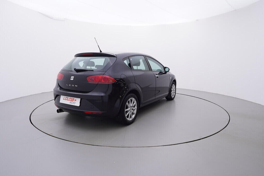 OV190V09217_14.webp_LEON Style 1.2 TSI 77 kW manuál