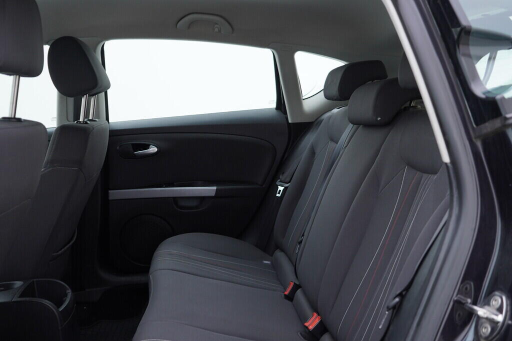 OV190V09217_31.webp_LEON Style 1.2 TSI 77 kW manuál