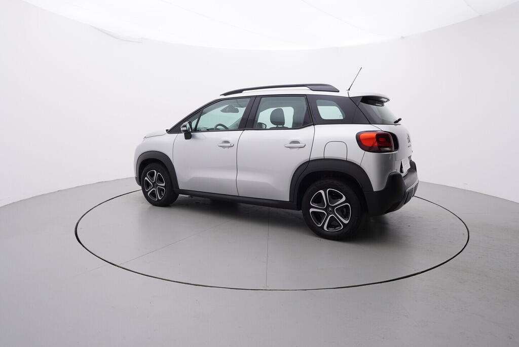 OV190V09220_12.webp_C3 AIRCROSS Feel 1.2  81 kW manuál