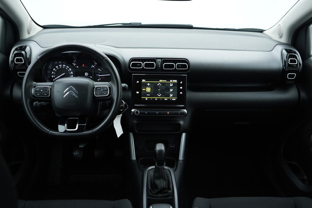 OV190V09220_27.webp_C3 AIRCROSS Feel 1.2  81 kW manuál