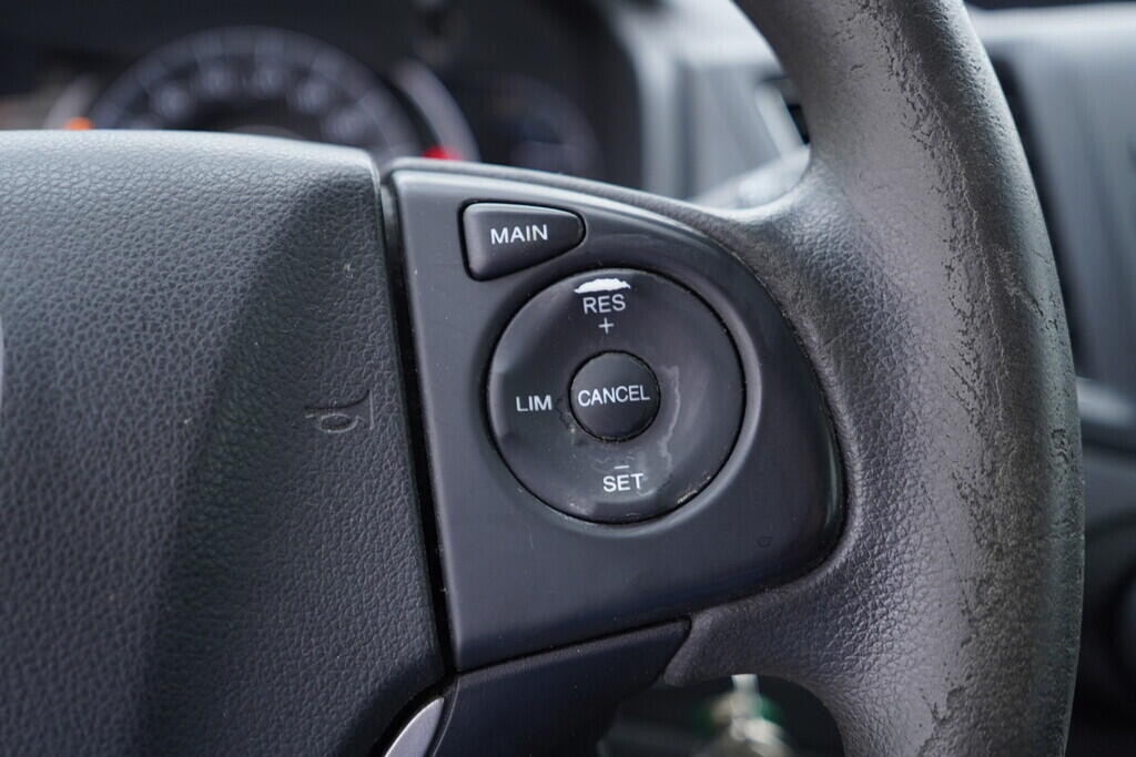 OV190V09222_26.webp_CRV  1.6 I-DTECH 88 kW manuál