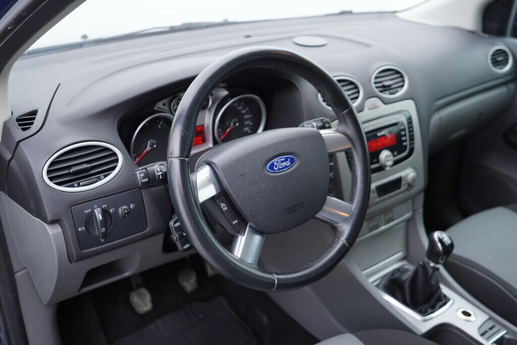 OV190V09224_21.webp_FOCUS  1.8  85 kW manuál