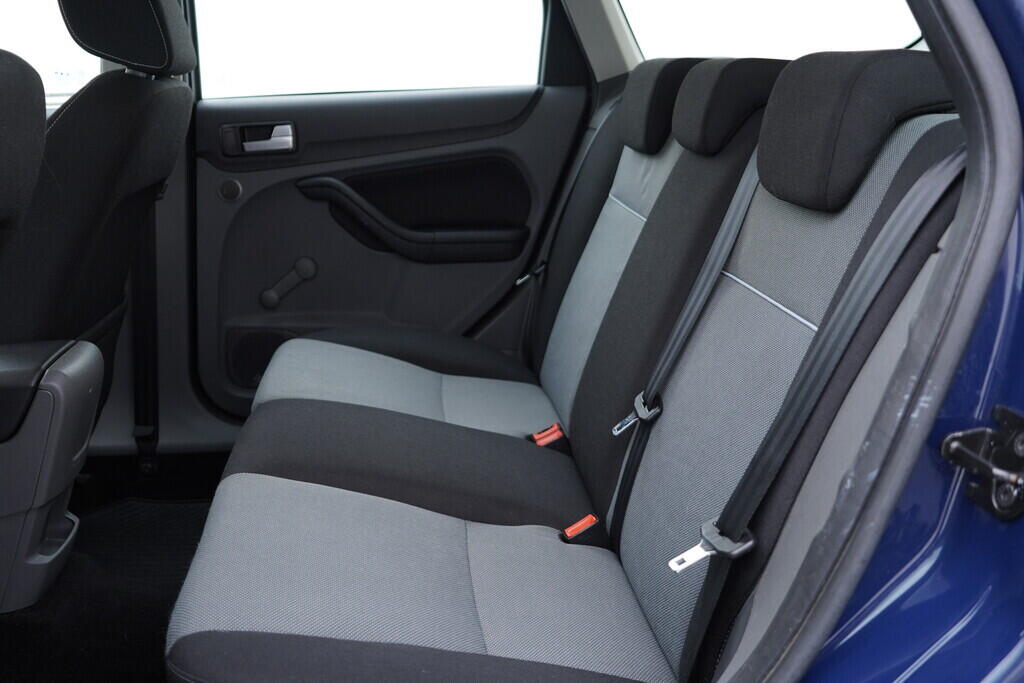 OV190V09224_32.webp_FOCUS  1.8  85 kW manuál