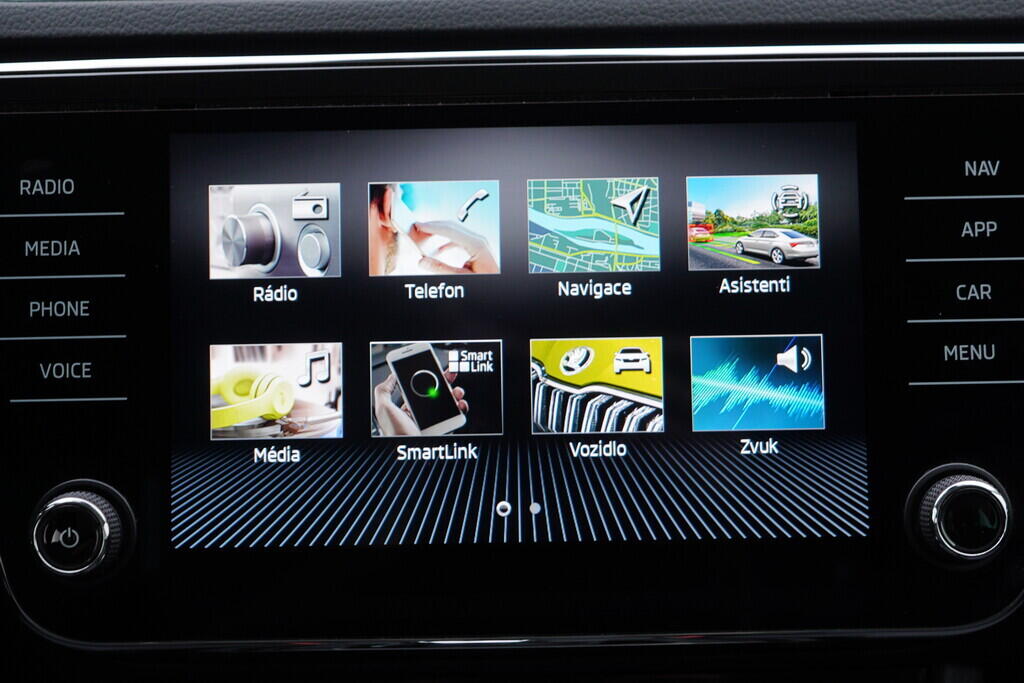 OV190V09226_29.webp_SUPERB Style 2.0 TDI 110 kW automat, DPH