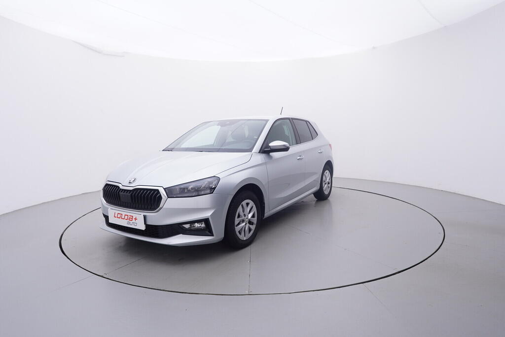 OV190V09238_10.webp_FABIA Selection 1.0 TSI 85 kW manuál, DPH