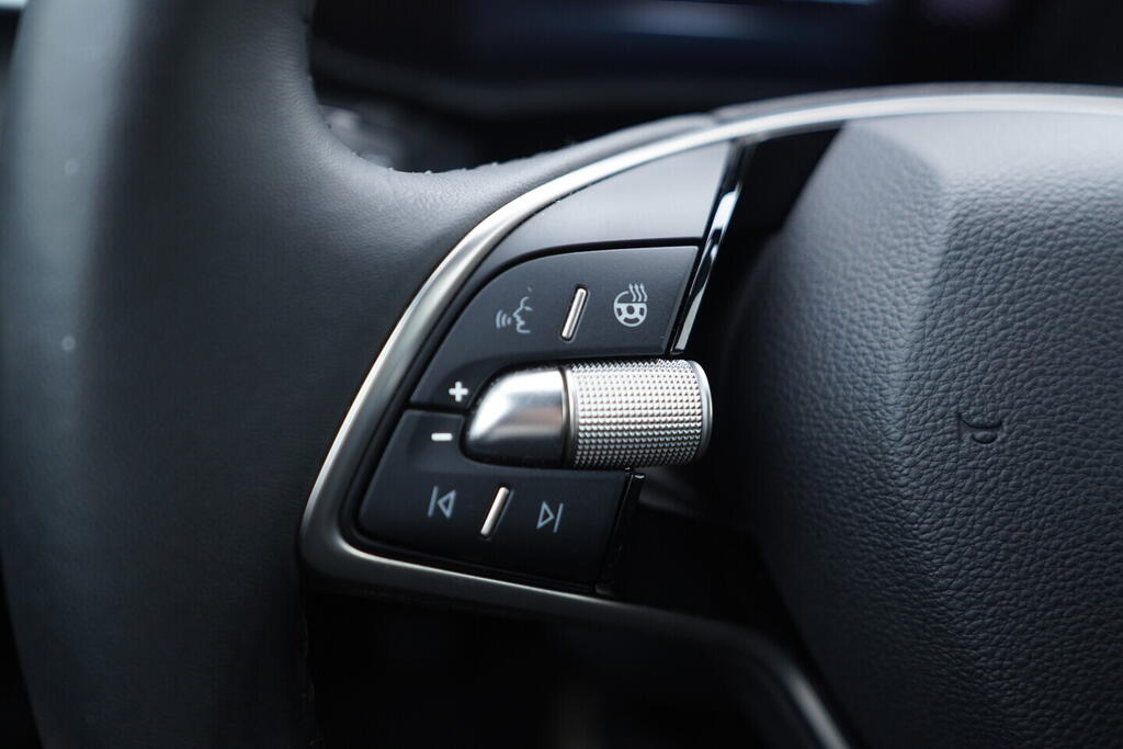 OV190V09238_26.webp_FABIA Selection 1.0 TSI 85 kW manuál, DPH