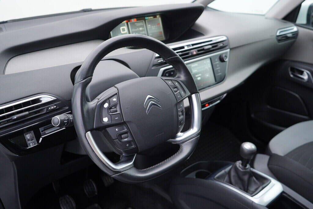 OV190V09245_21.webp_GRAND C4 PICASSO  2.0 Hdi 110 kW manuál