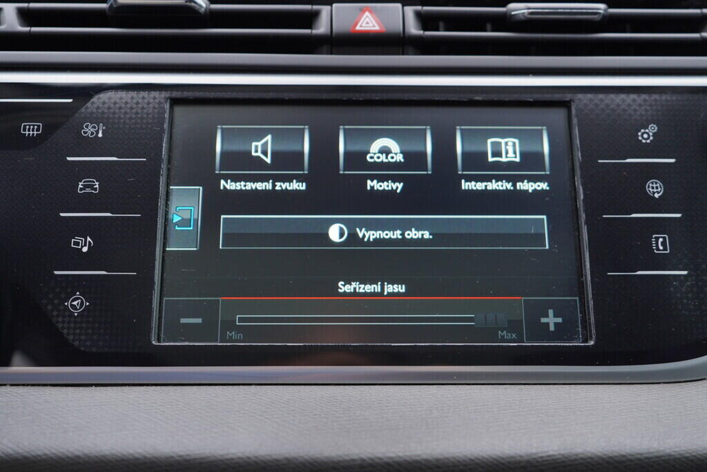 OV190V09245_33.webp_GRAND C4 PICASSO  2.0 Hdi 110 kW manuál