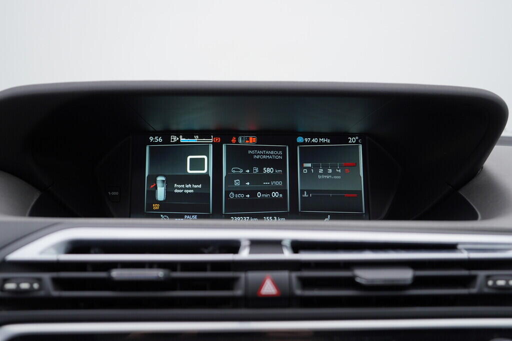 OV190V09245_36.webp_GRAND C4 PICASSO  2.0 Hdi 110 kW manuál