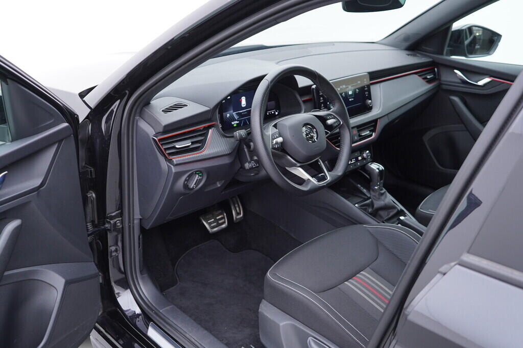 OV190V09248_18.webp_KAMIQ Monte Carlo 1.0 TSI 85 kW automat, DPH