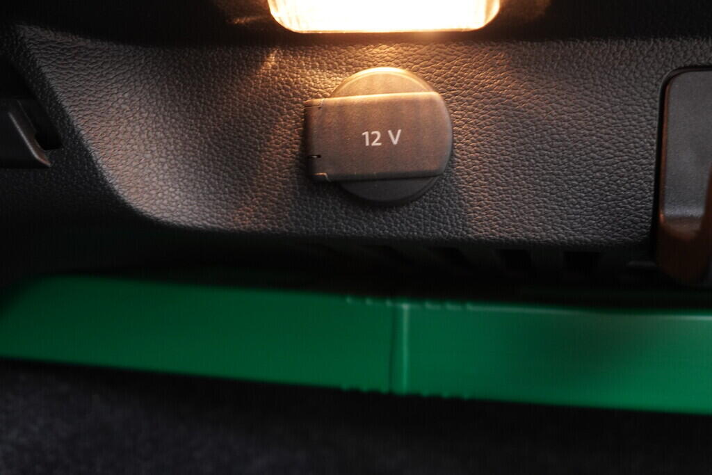 OV190V09248_39.webp_KAMIQ Monte Carlo 1.0 TSI 85 kW automat, DPH