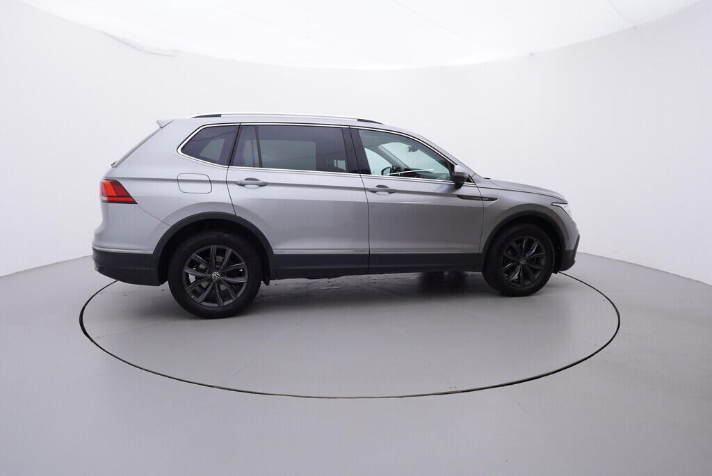OV190V09254_15.webp_TIGUAN ALLSPACE LIFE 2.0 TDI 110 kW manuál, DPH