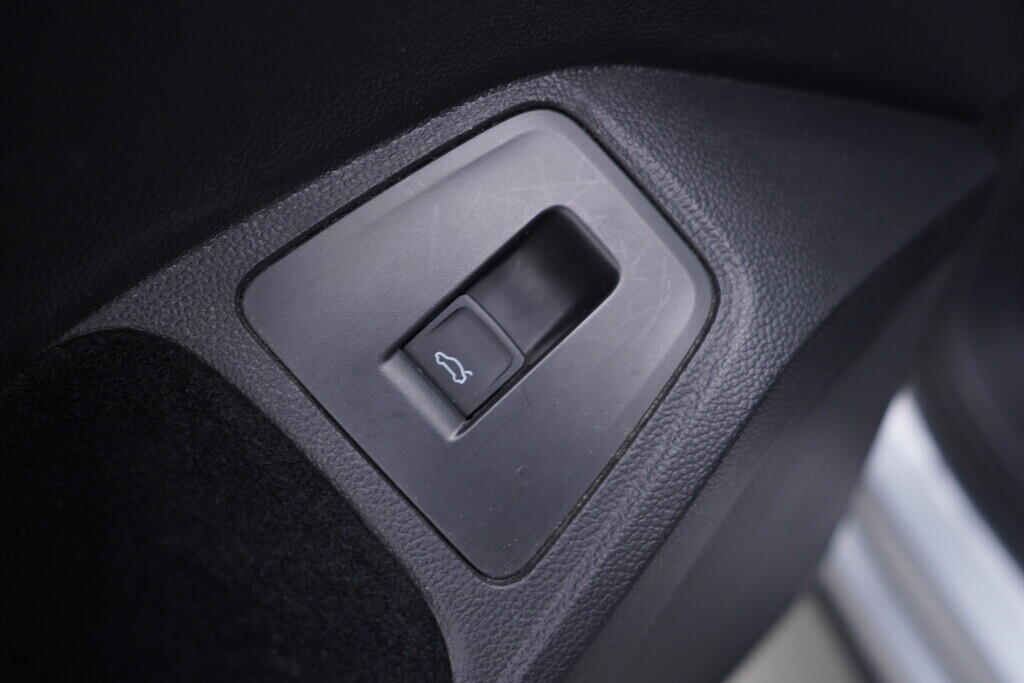 OV190V09254_21.webp_TIGUAN ALLSPACE LIFE 2.0 TDI 110 kW manuál, DPH
