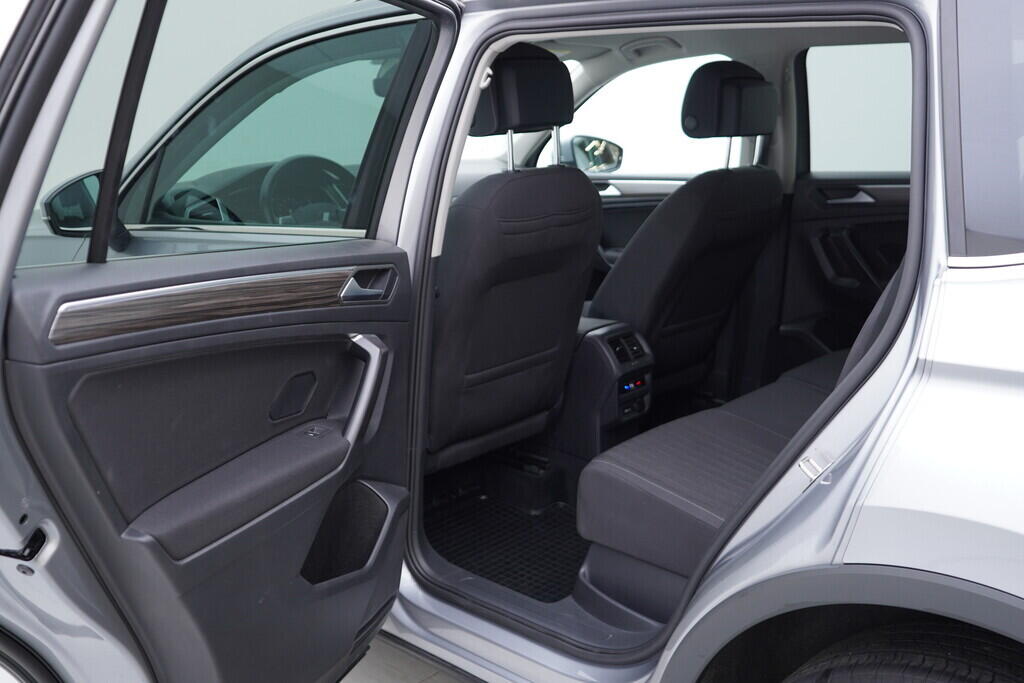 OV190V09254_35.webp_TIGUAN ALLSPACE LIFE 2.0 TDI 110 kW manuál, DPH