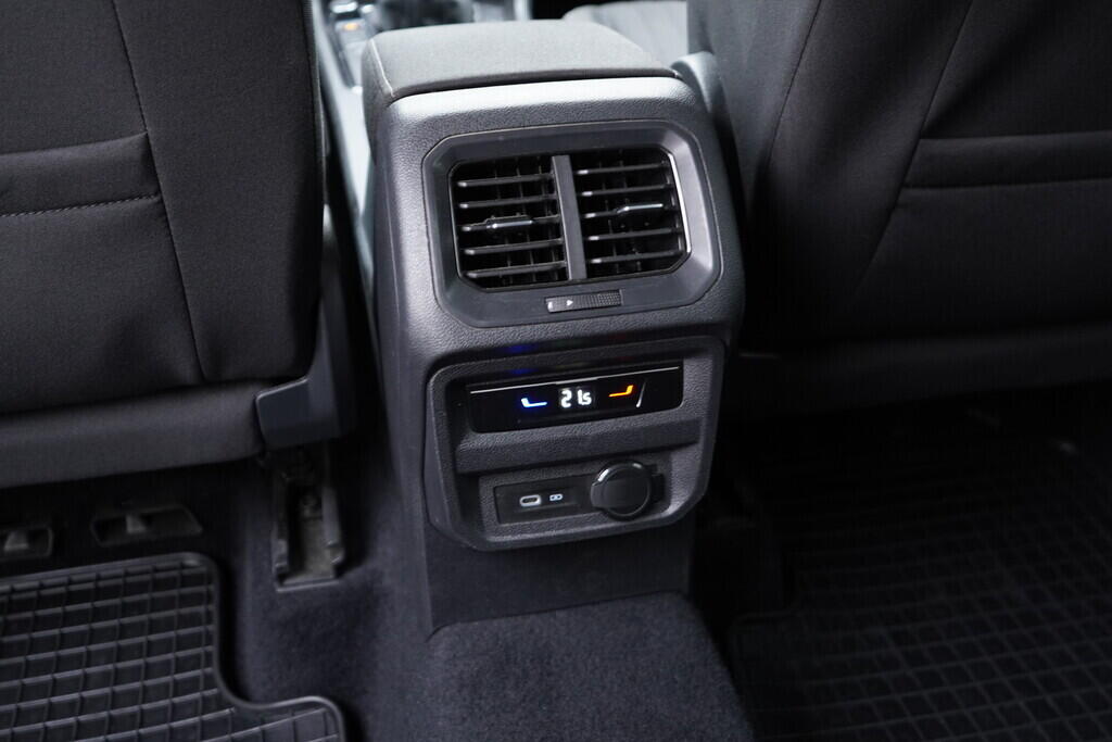 OV190V09254_36.webp_TIGUAN ALLSPACE LIFE 2.0 TDI 110 kW manuál, DPH