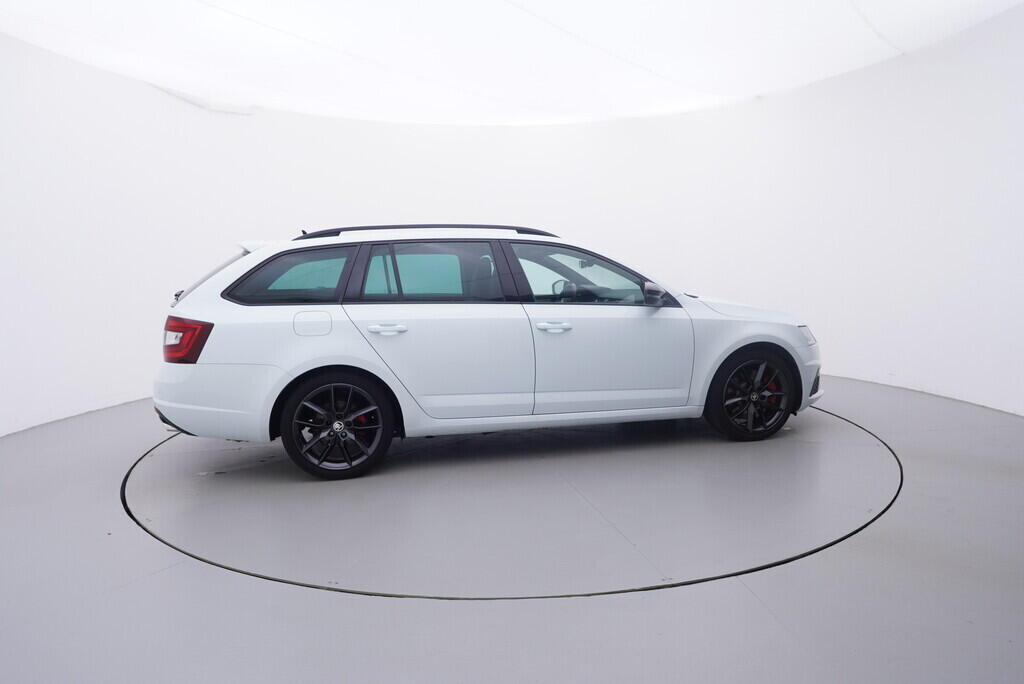 OV190V09255_15.webp_OCTAVIA RS 2.0 TSI 169 kW automat