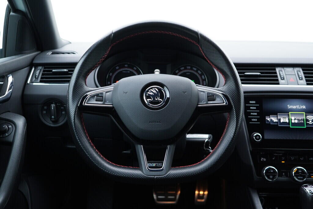 OV190V09255_28.webp_OCTAVIA RS 2.0 TSI 169 kW automat