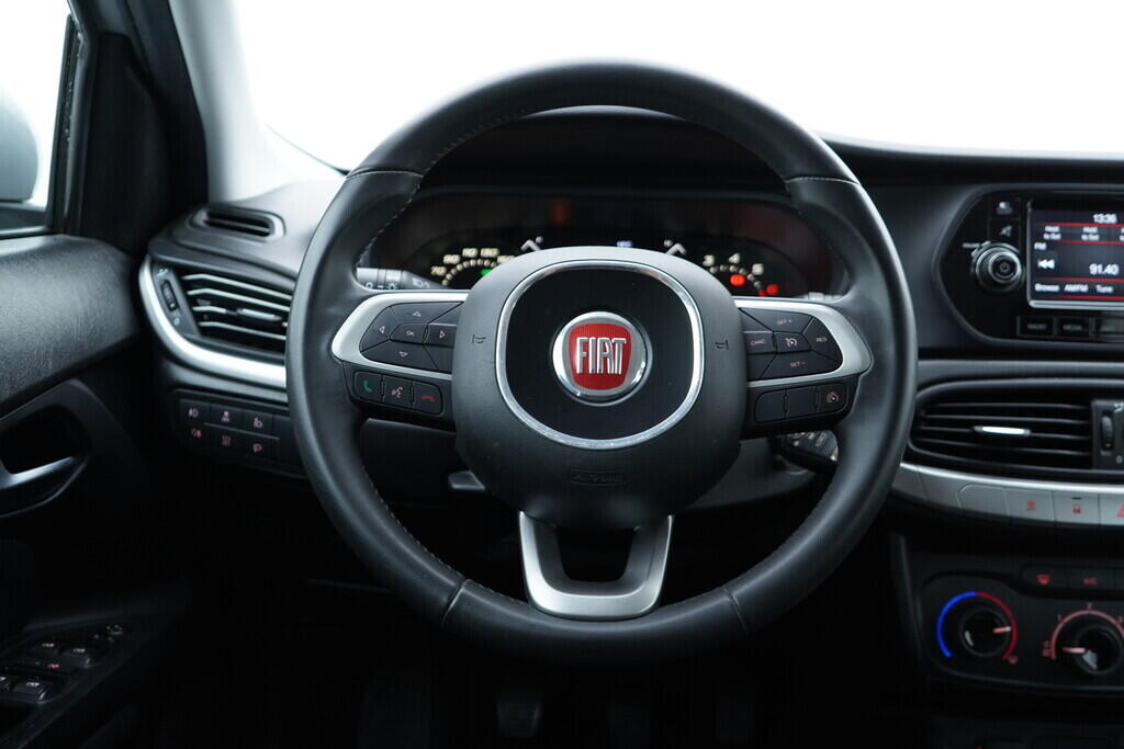 OV190V09258_26.webp_TIPO Easy   88 kW manuál