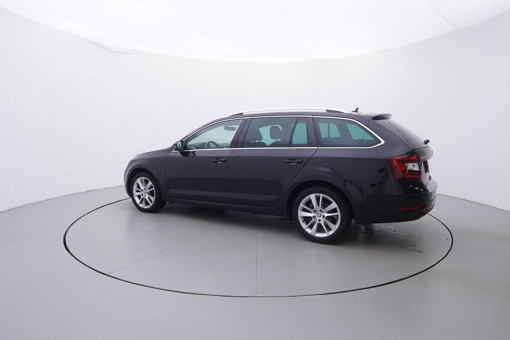 OV190V09259_12.webp_OCTAVIA Style 1.5 TSI 110 kW automat