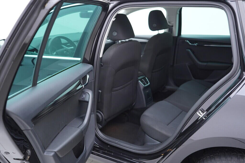 OV190V09259_36.webp_OCTAVIA Style 1.5 TSI 110 kW automat