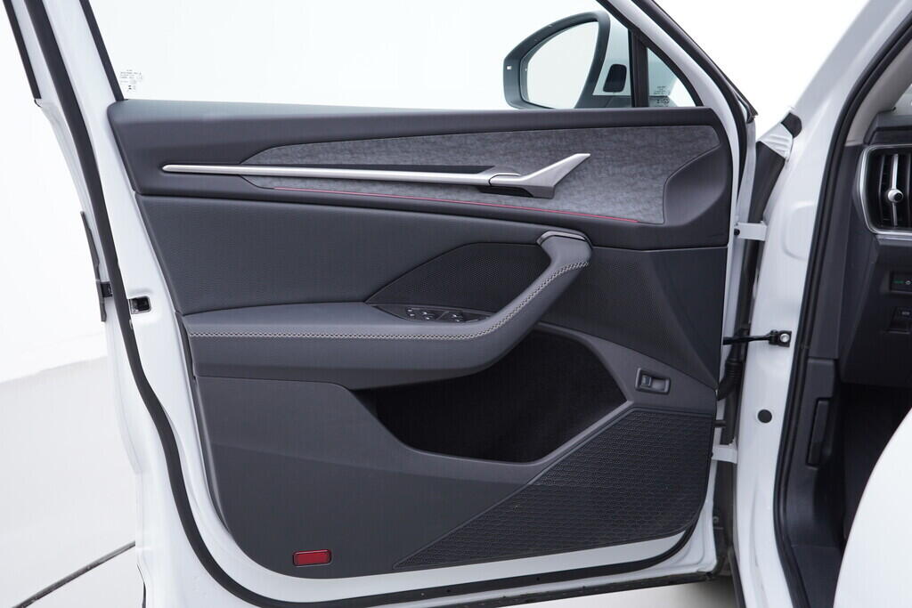 OV190V09260_19.webp_KODIAQ Selection 2.0 TDI 142 kW automat, DPH