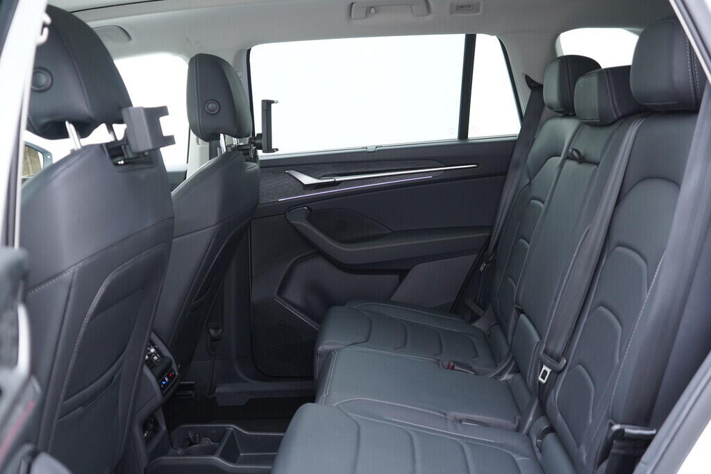 OV190V09260_40.webp_KODIAQ Selection 2.0 TDI 142 kW automat, DPH