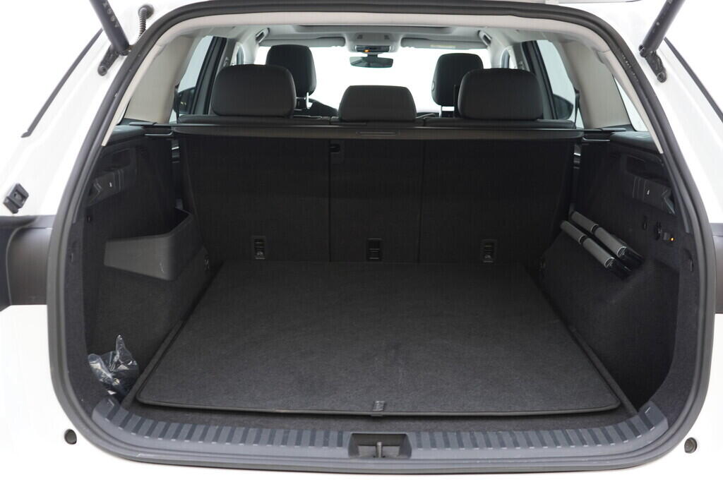 OV190V09260_42.webp_KODIAQ Selection 2.0 TDI 142 kW automat, DPH