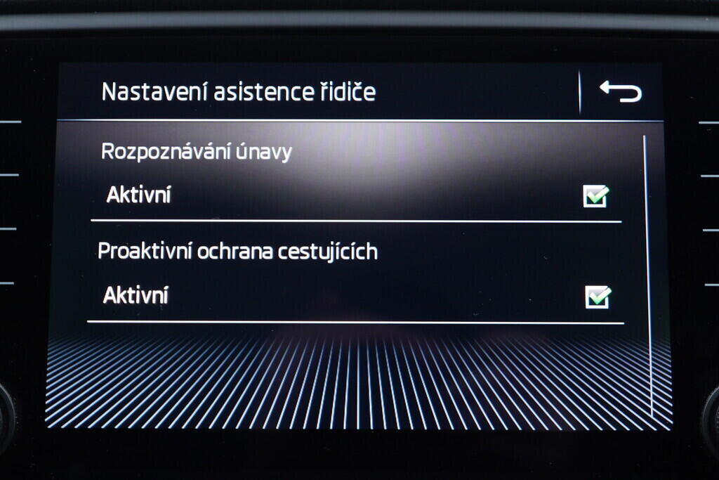 OV190V09263_29.webp_OCTAVIA Bussines 1.0 TSI 85 kW manuál, DPH