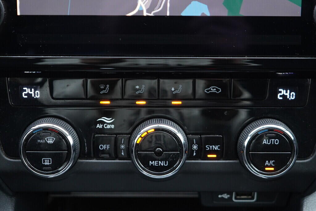 OV190V09263_33.webp_OCTAVIA Bussines 1.0 TSI 85 kW manuál, DPH