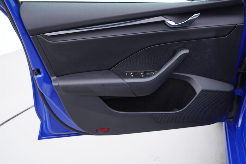 OV190V09265_19.webp_OCTAVIA Ambition 2.0 TDI 110 kW automat, DPH