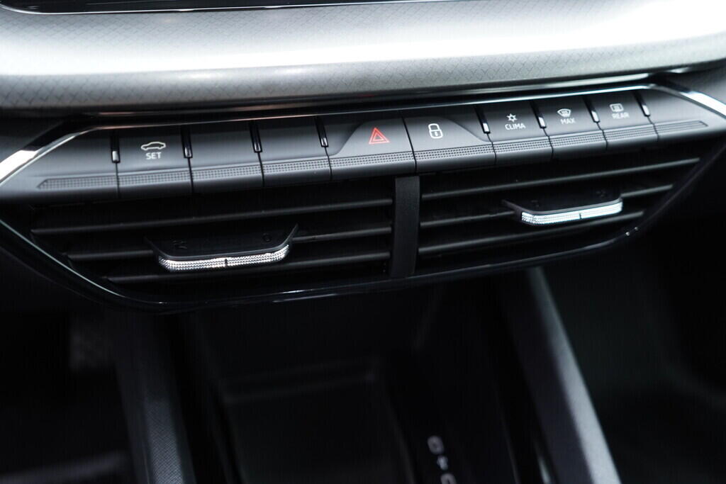 OV190V09265_31.webp_OCTAVIA Ambition 2.0 TDI 110 kW automat, DPH