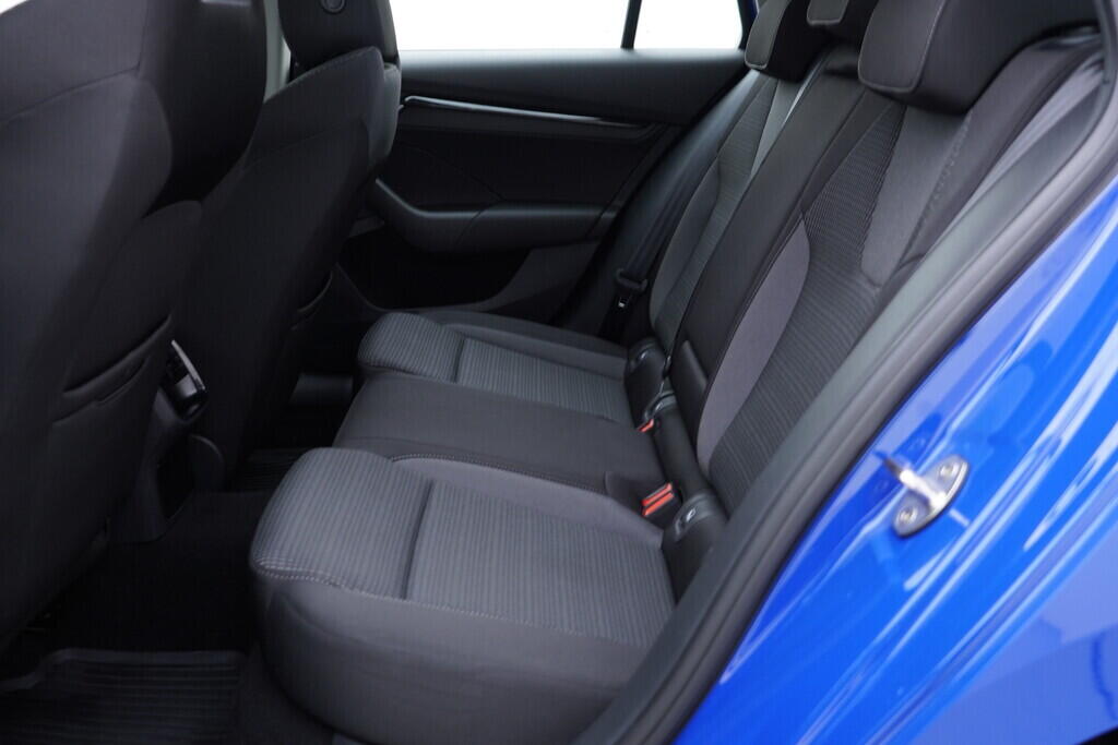 OV190V09265_35.webp_OCTAVIA Ambition 2.0 TDI 110 kW automat, DPH