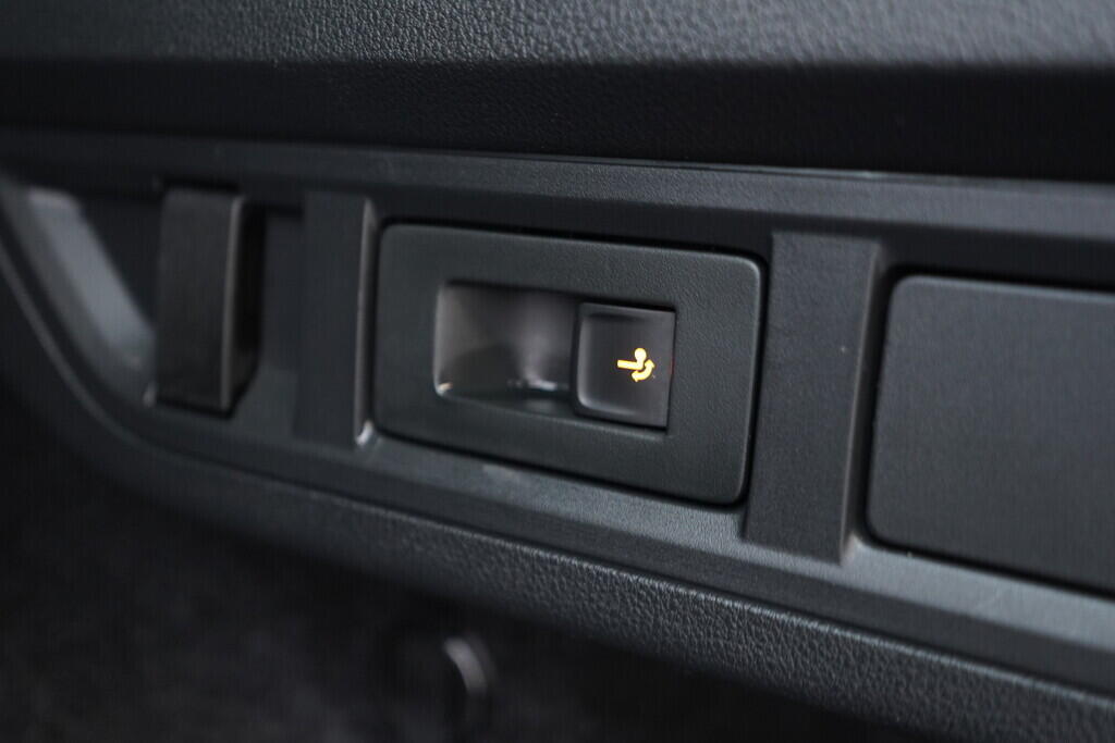 OV190V09265_37.webp_OCTAVIA Ambition 2.0 TDI 110 kW automat, DPH