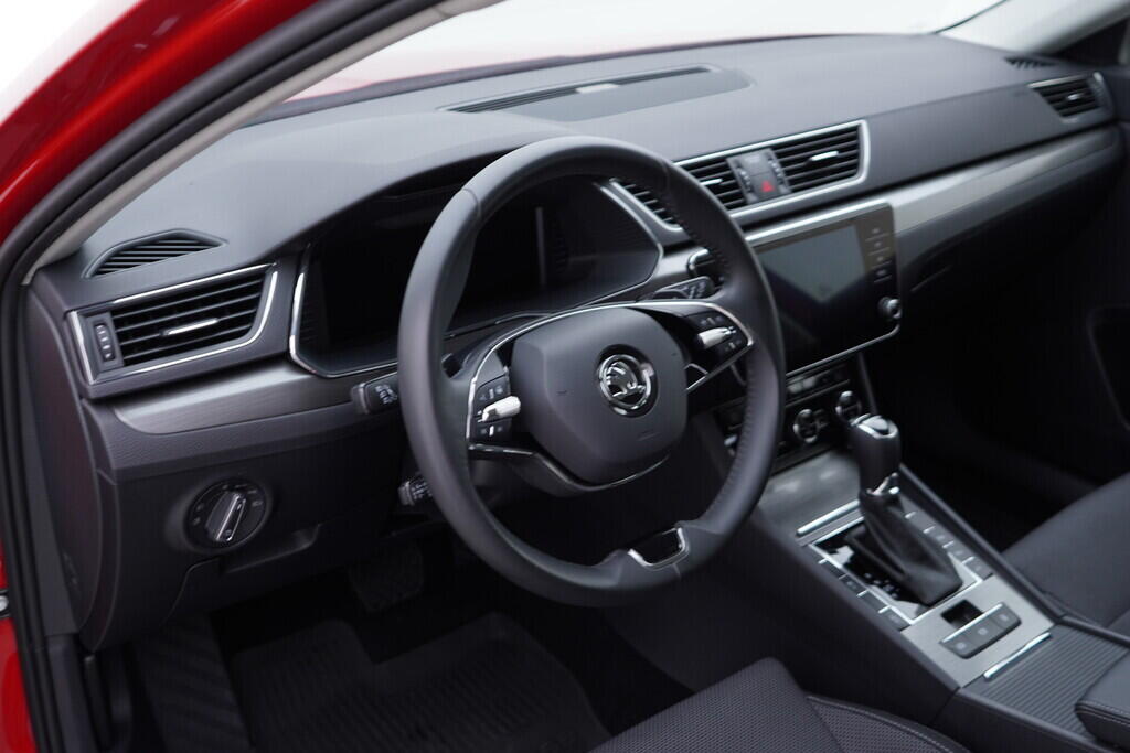 OV190V09266_22.webp_SUPERB Style 2.0 TDI 147 kW automat, DPH