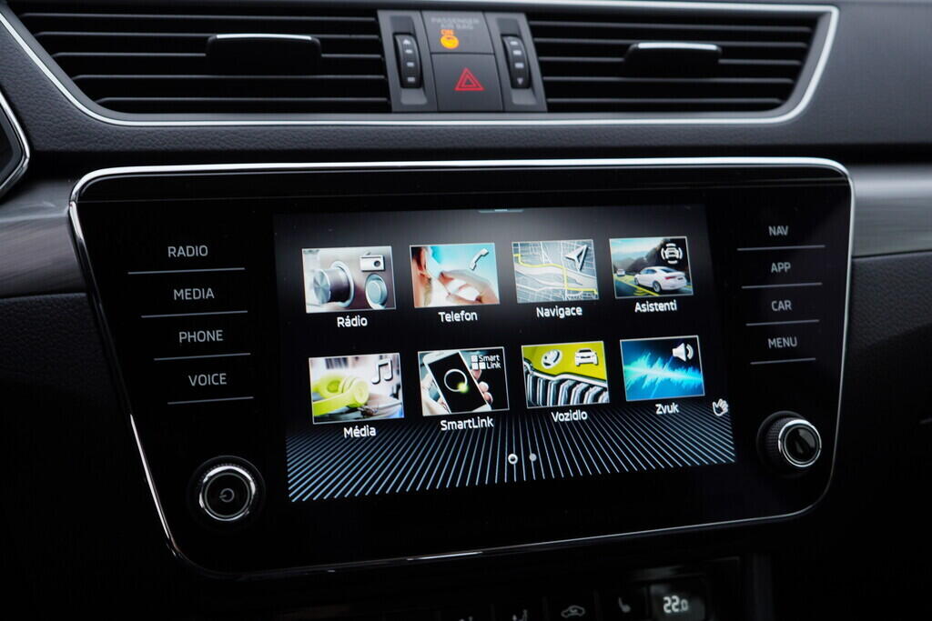 OV190V09266_29.webp_SUPERB Style 2.0 TDI 147 kW automat, DPH