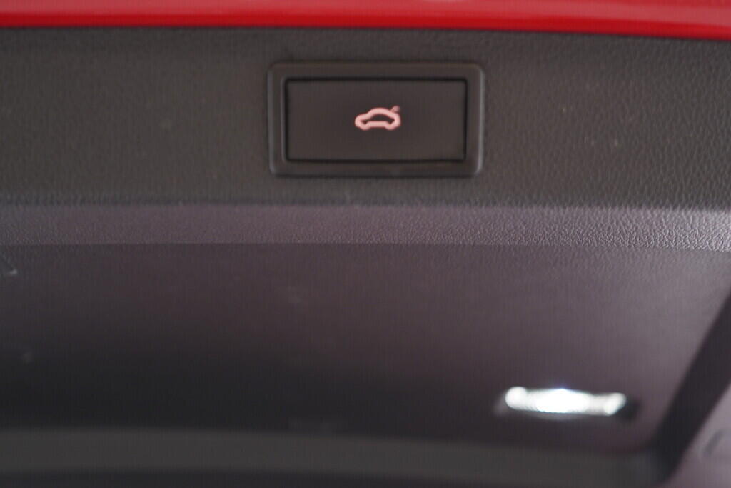 OV190V09266_39.webp_SUPERB Style 2.0 TDI 147 kW automat, DPH