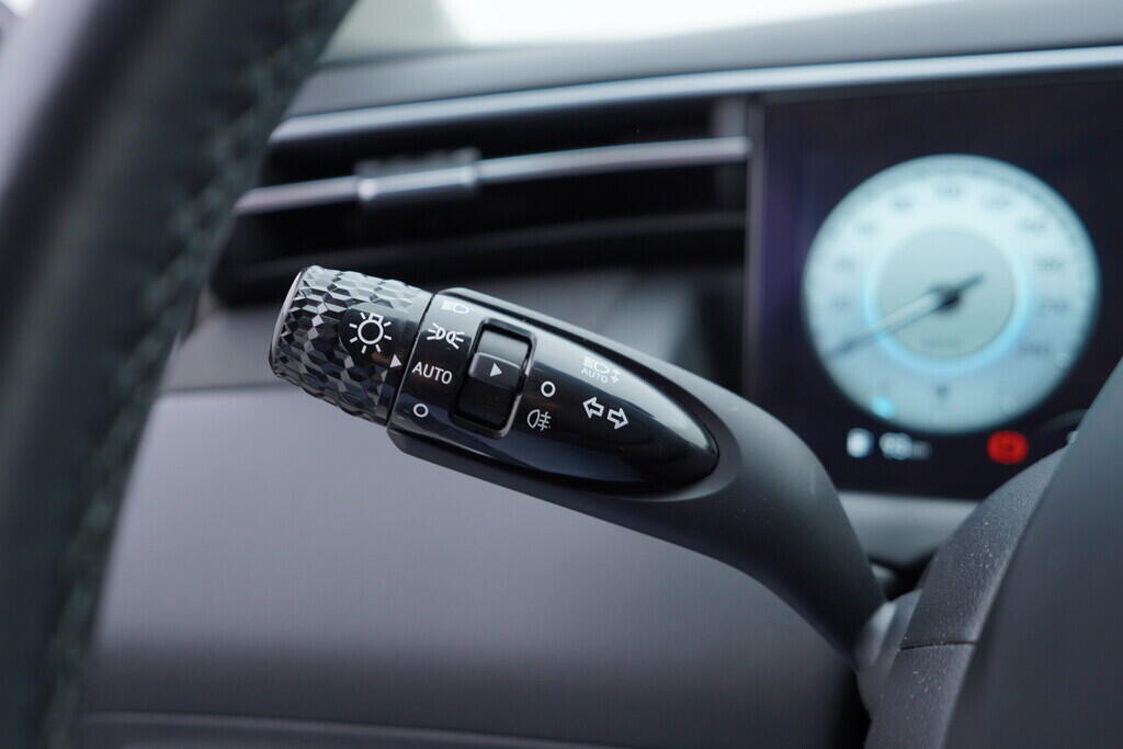 OV190V09275_23.webp_TUCSON Smart + Nav 1.6  110 kW manuál