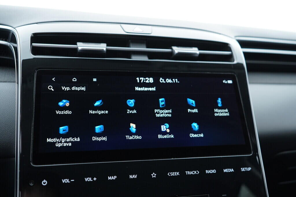 OV190V09275_27.webp_TUCSON Smart + Nav 1.6  110 kW manuál