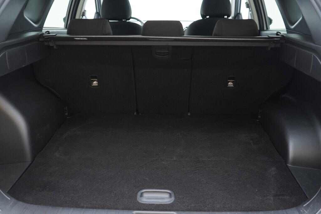 OV190V09275_37.webp_TUCSON Smart + Nav 1.6  110 kW manuál