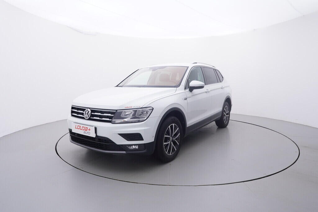 OV190V09276_10.webp_TIGUAN ALLSPACE Comfortline 2.0 TDI 110 kW automat, DPH
