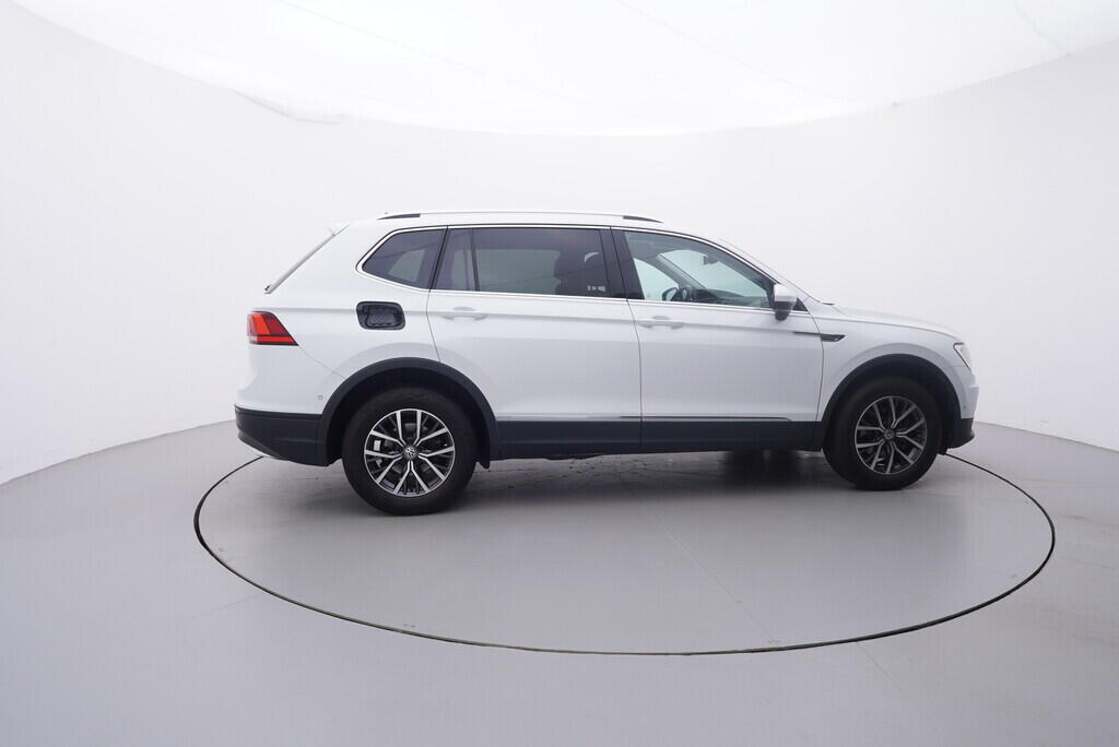 OV190V09276_15.webp_TIGUAN ALLSPACE Comfortline 2.0 TDI 110 kW automat, DPH