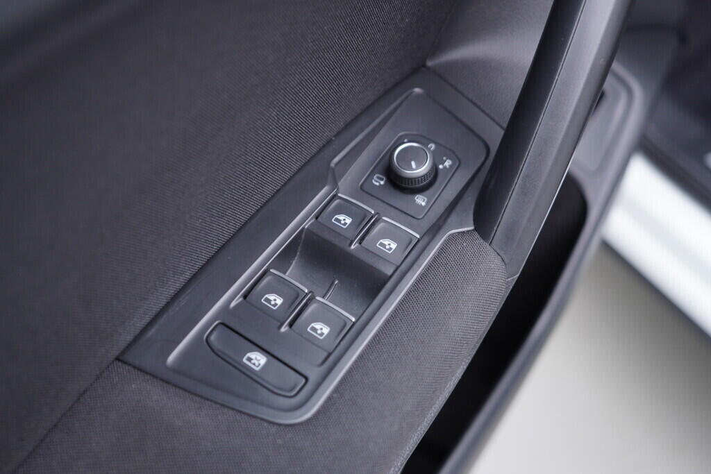 OV190V09276_20.webp_TIGUAN ALLSPACE Comfortline 2.0 TDI 110 kW automat, DPH